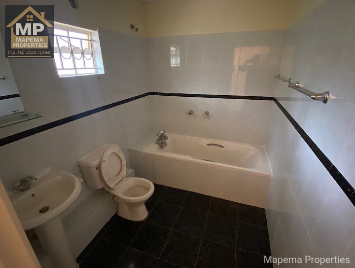 5 bedroom house for rent in Karen Banda lane