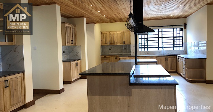 5 bedroom house for rent in Karen silanga road