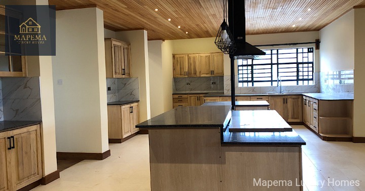 5 bedroom house for rent in Karen silanga road