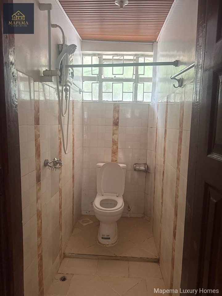 4 bedroom house for rent in Karen,Karen road