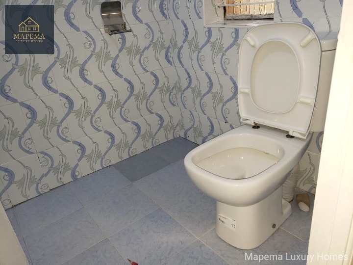 Spacious 3 Bedroom All En-Suite House with SQ in Karen Hardy – Private Yard | 200K Negotiable