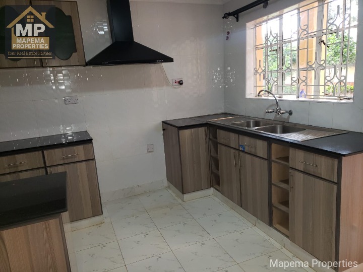 3 bedroom house for rent in Karen ndovu lane
