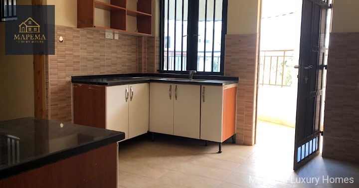 Well-Located 3 Bedroom Apartment | Karen Shopping Centre | Easy Access – KES 100,000