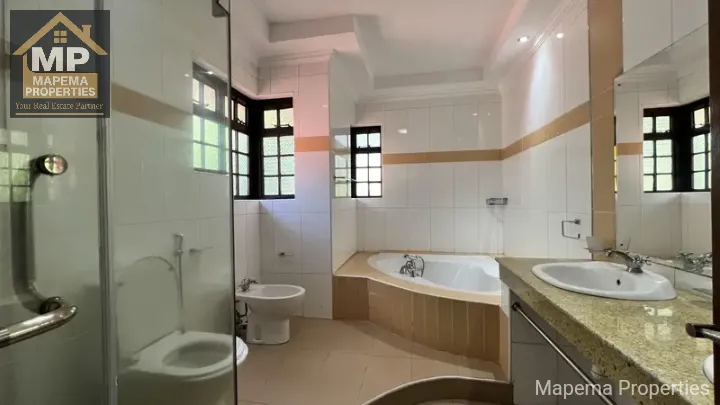 5 bedroom house for rent in Karen Ndege road