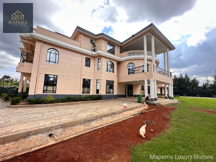 Luxury Mansion for Sale in Karen Plains