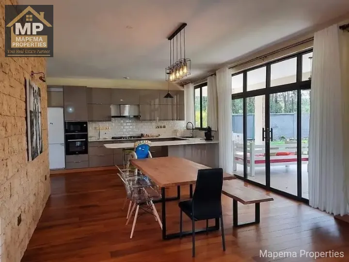 4 bedroom house for sale in Karen mukoma road