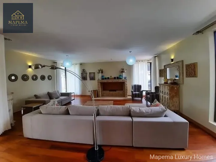 4 bedroom house for sale in Karen mukoma road