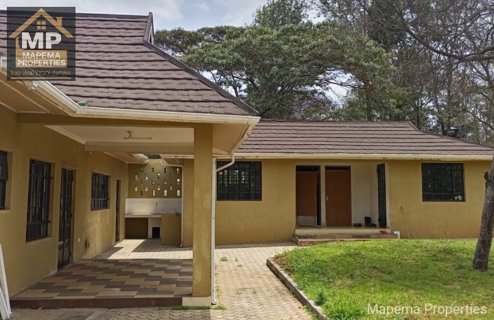 House for sale at Banda lane