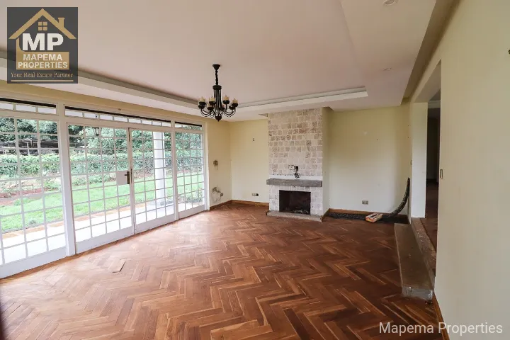 5-Bedroom Townhouse (All En-Suite) to Let – Hardy, Karen