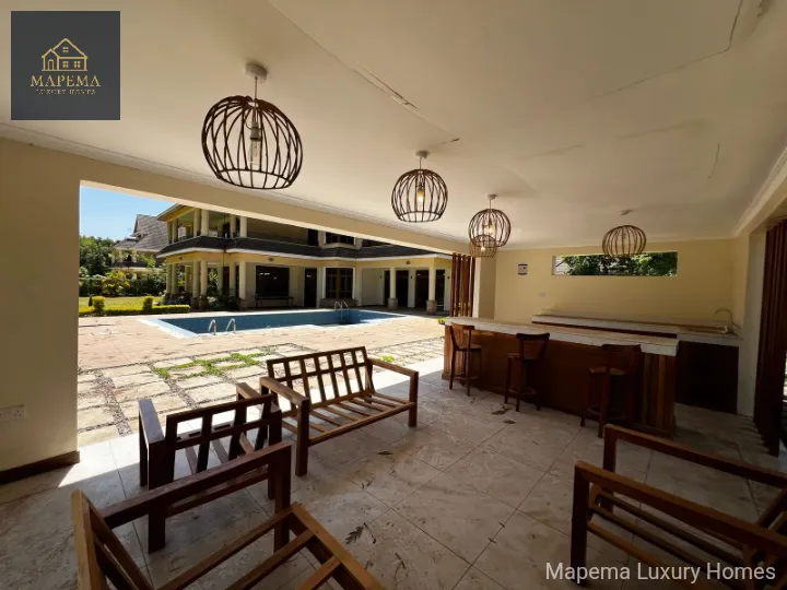 Luxurious 5-Bedroom Villa + 2 DSQs for Sale & Rent in Karen (Near The Hub)