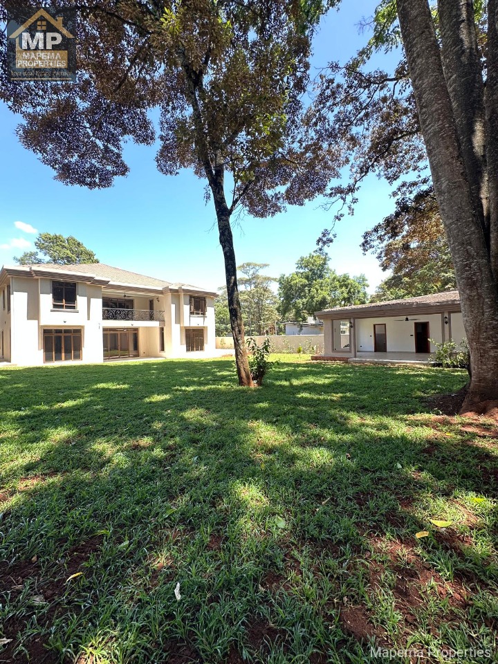 House for sale at Own compound