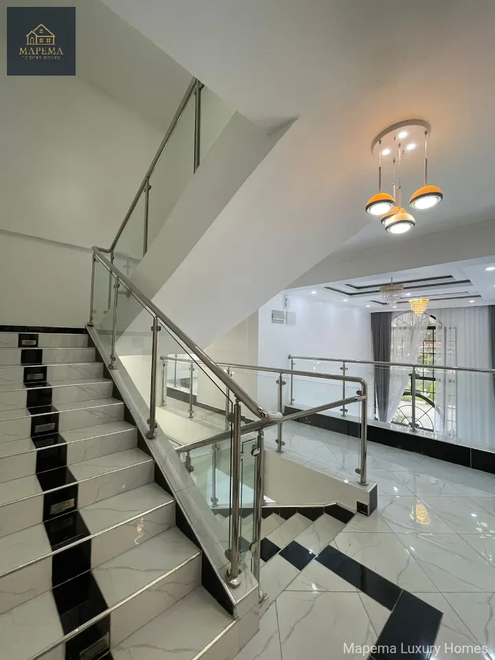 7-Bedroom All-Ensuite Luxury House for Rent in Karen – Langata South Road