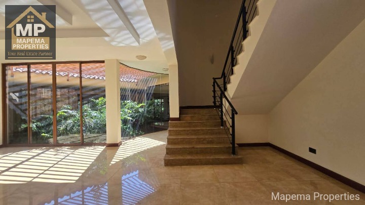 Modern 5 Bedroom House for Rent in Old Runda