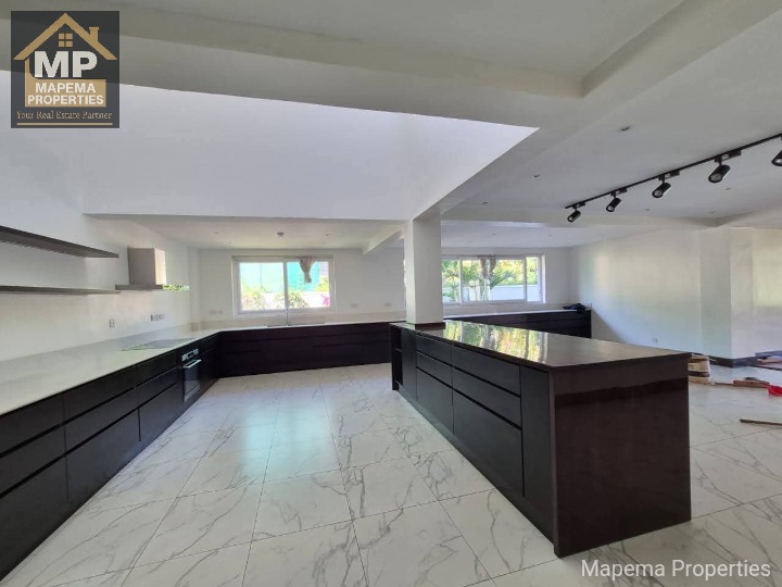 Executive & Diplomatic 5 Bedroom Residence for Rent in Runda, Nairobi