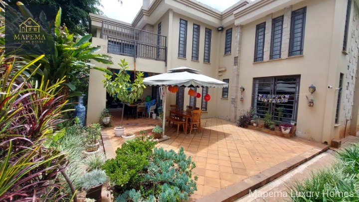House for sale at Nandi road, Karen, Nairobi, Kenya