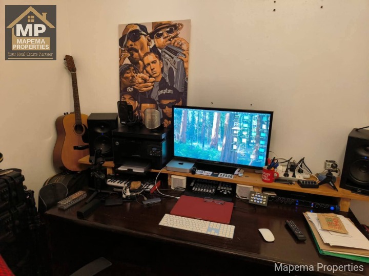 Old Kitisuru – Prime 4-Bedroom UN-Style Townhouse | TO LET