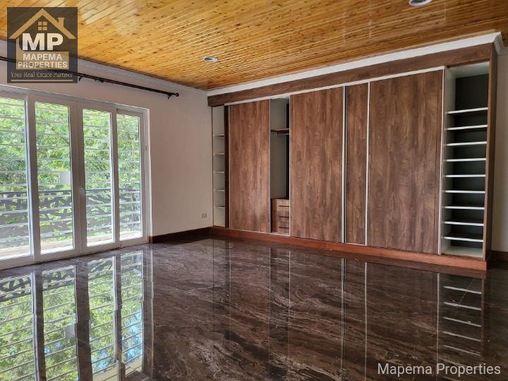 Timeless Elegance in Roslyn Estate — 5-Bedroom Residence for Rent Location: Roslyn Estate (Rosslyn Estate)