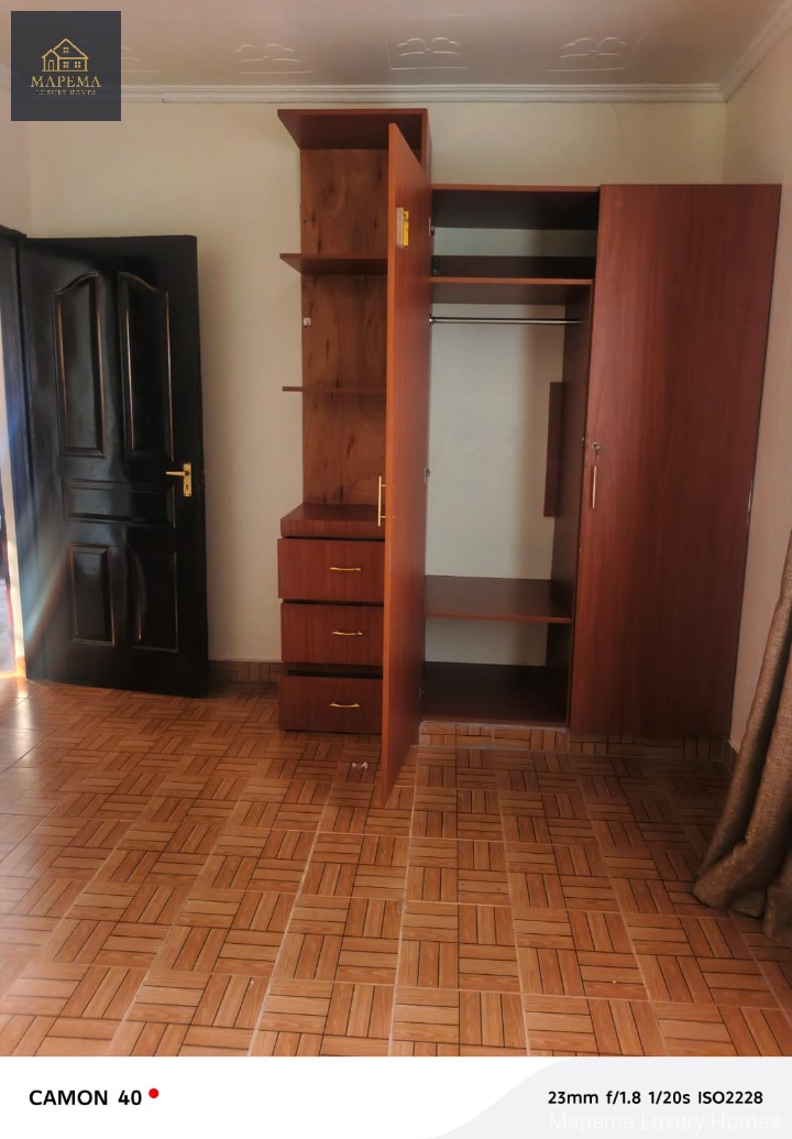 2-Bedroom House To Let – Karen Marist