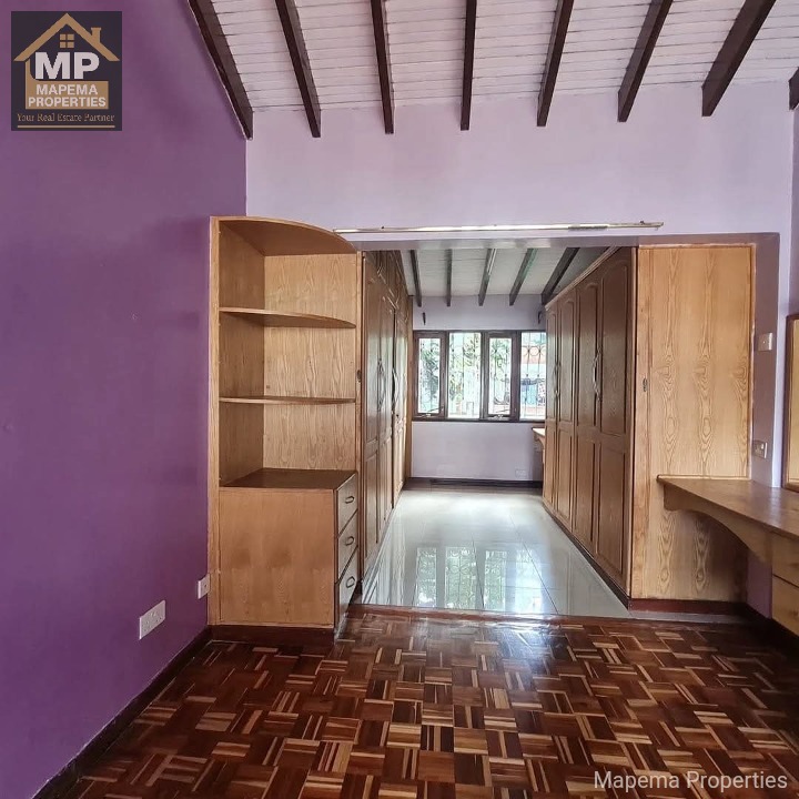 Spacious 4-Bedroom Townhouse + DSQ & Study for Let / Sale | Kilimani Rent: KES 200,000 per month Sale Price: KES 45,000,000