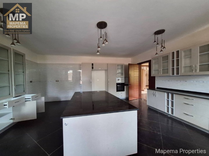 6-Bedroom Ambassadorial Home for Sale | Muthaiga North