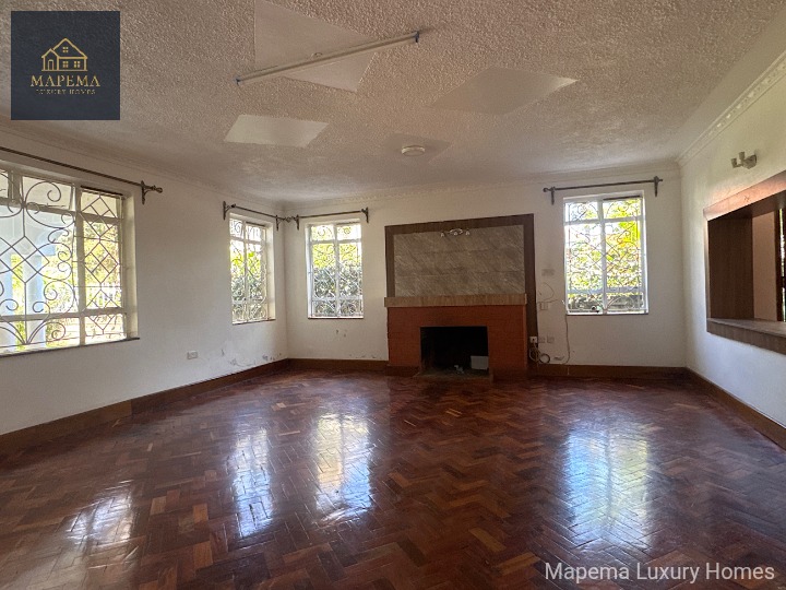 This elegant 4-bedroom all en-suite house with a DSQ is located in the highly sought-after Karen Hardy area