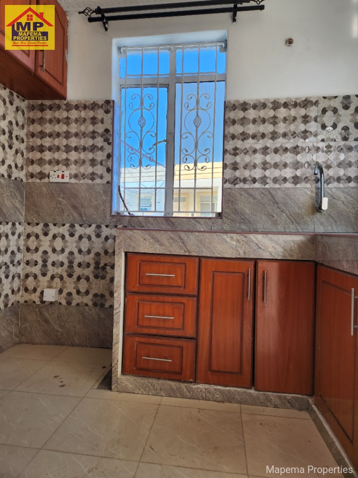 3 bedroom apartment for rent in Karen, Marist road