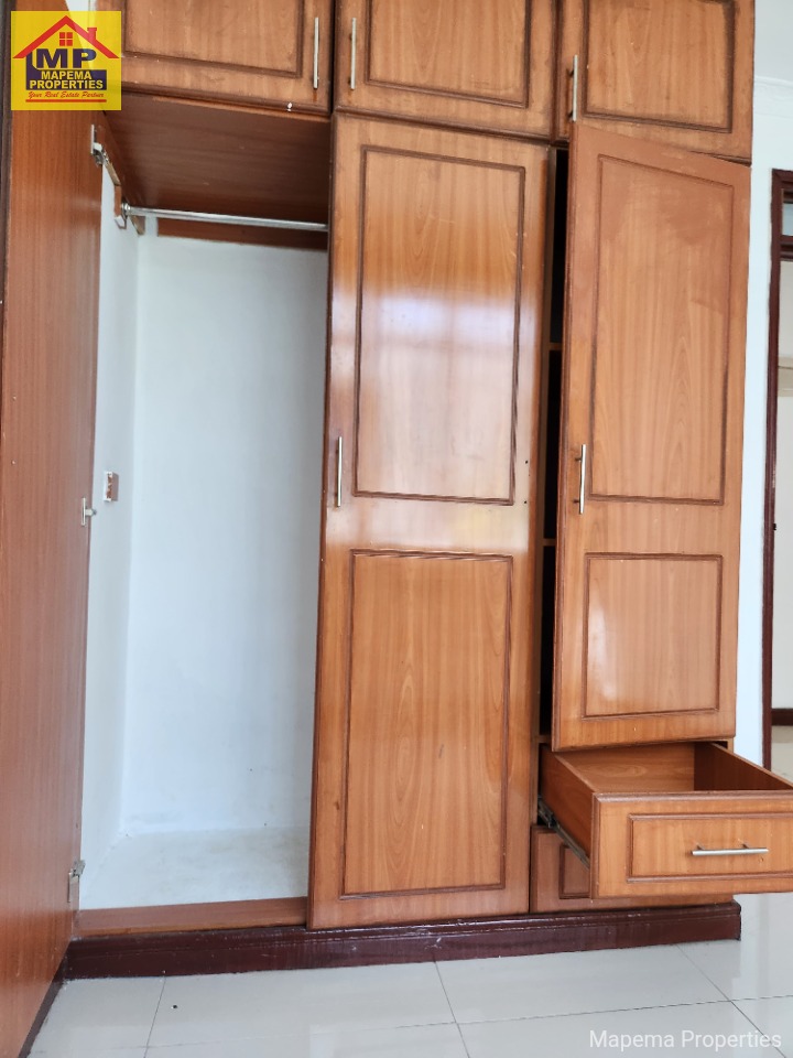 3 bedroom apartment for rent in Karen, Marist road