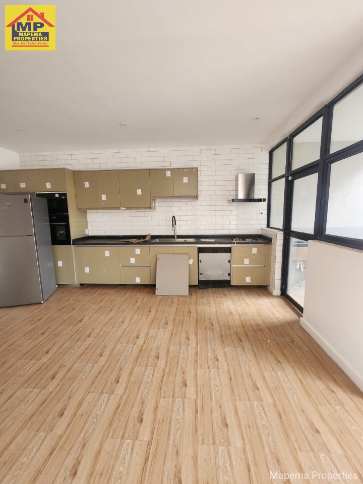 3-Bedroom All En-Suite Bungalow + DSQ To Let – Karen Hardy