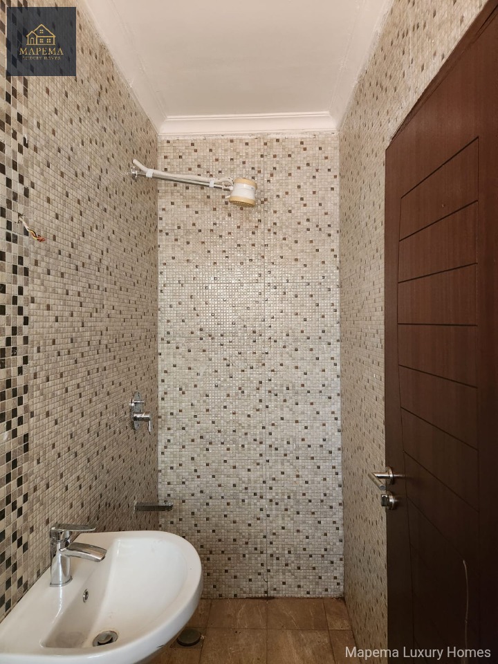 3 Bedroom All Ensuite Guest House for Rent in Karen Rent: Ksh 200,000 Per month