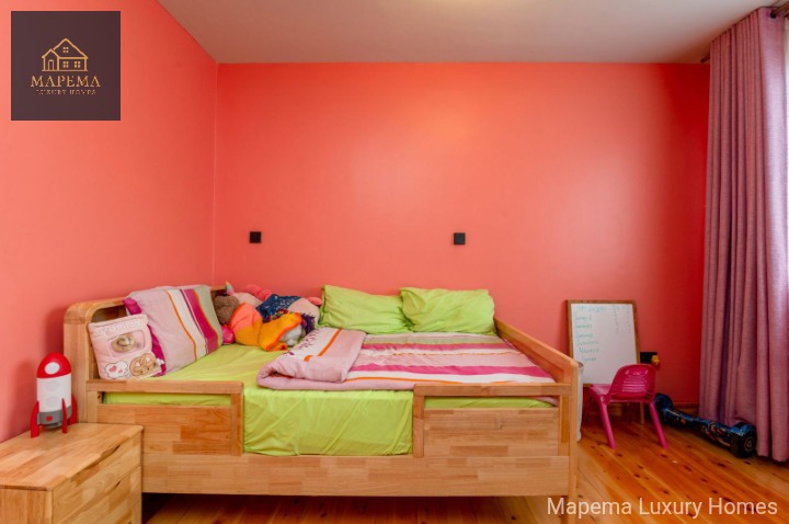 5 Bedroom House for Sale in Karen