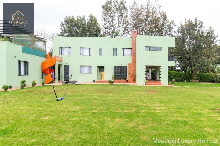 House for sale at Muteero road, Karen, Nairobi, Kenya