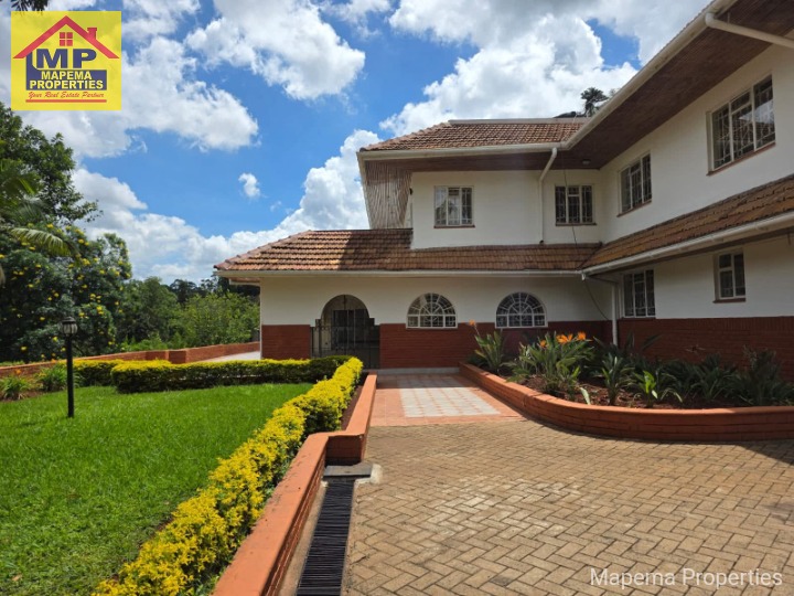 Exclusive 8-Bedroom Luxury Estate For Sale – Lavington (Kanjata Road) 💰 Asking Price: KES 300 Million