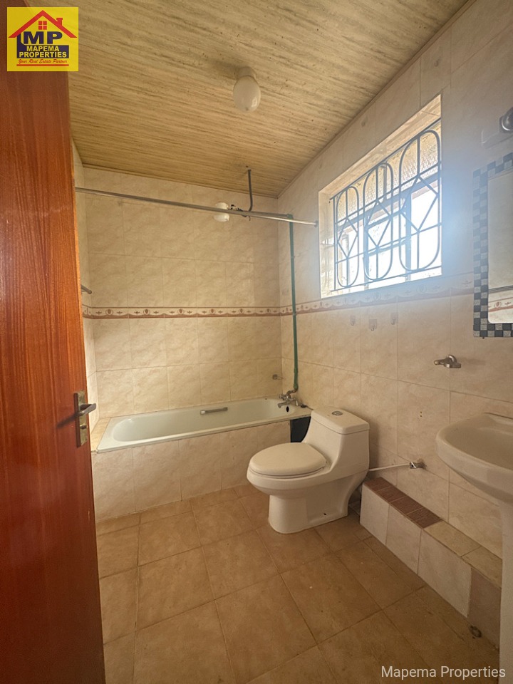 Luxurious 4 Bedroom All En-Suite House for Rent ā Karen Bomas