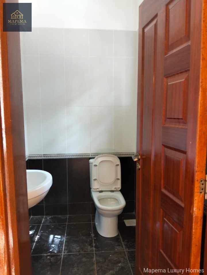Elegant 3 Bedroom House with DSQ for Rent in Karen β Rhino Park Road