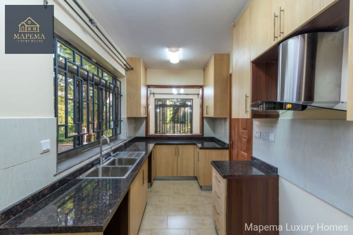 Elegant 3 Bedroom House with DSQ for Rent in Karen β Rhino Park Road