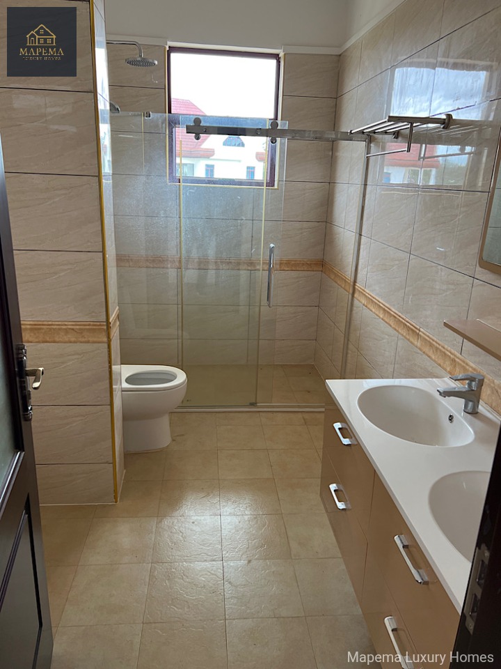 Elegant 5 Bedroom House for Rent in Karen Bogani