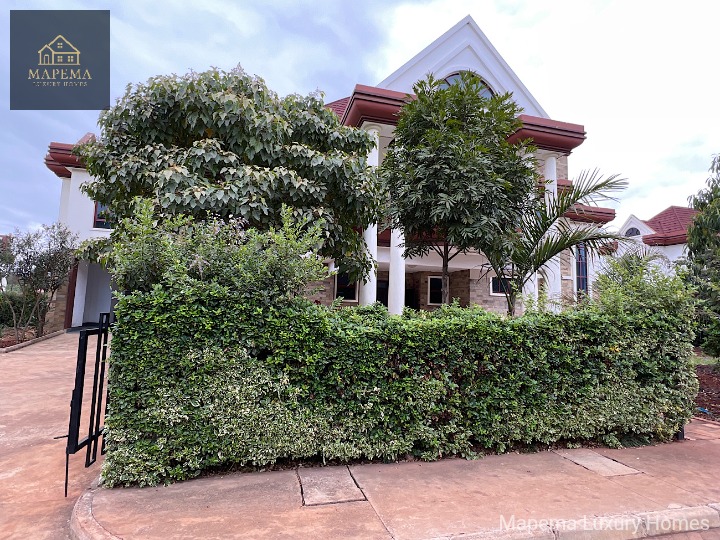 Elegant 5 Bedroom House for Rent in Karen Bogani