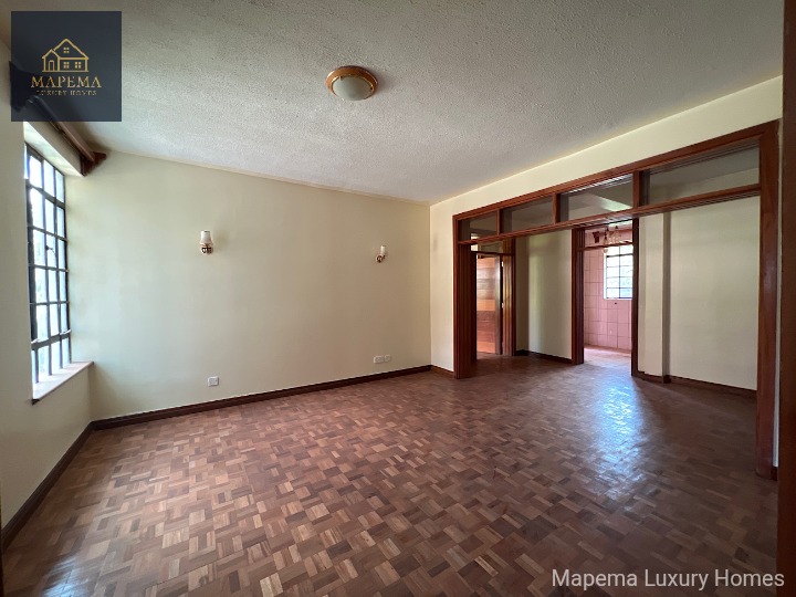 KAREN HARDY | SPACIOUS 5 BEDROOM FAMILY HOME FOR RENT