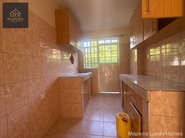 KAREN HARDY, NAIROBI, KENYA | SPACIOUS 3 BEDROOM APARTMENTS FOR RENT