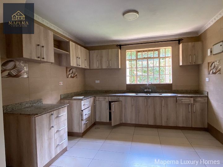 KAREN HARDY, NAIROBI, KENYA β Elegant 5 Bedroom House For Rent