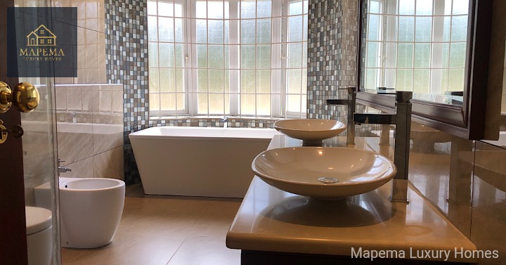 KAREN HARDY, NAIROBI, KENYA β Posh 5 Bedroom House For Rent