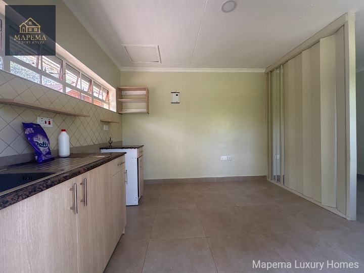 KAREN BOMAS OF KENYA, FOREST EDGE ROAD, NAIROBI, KENYA – Modern 1 Bedroom Cottage For Rent