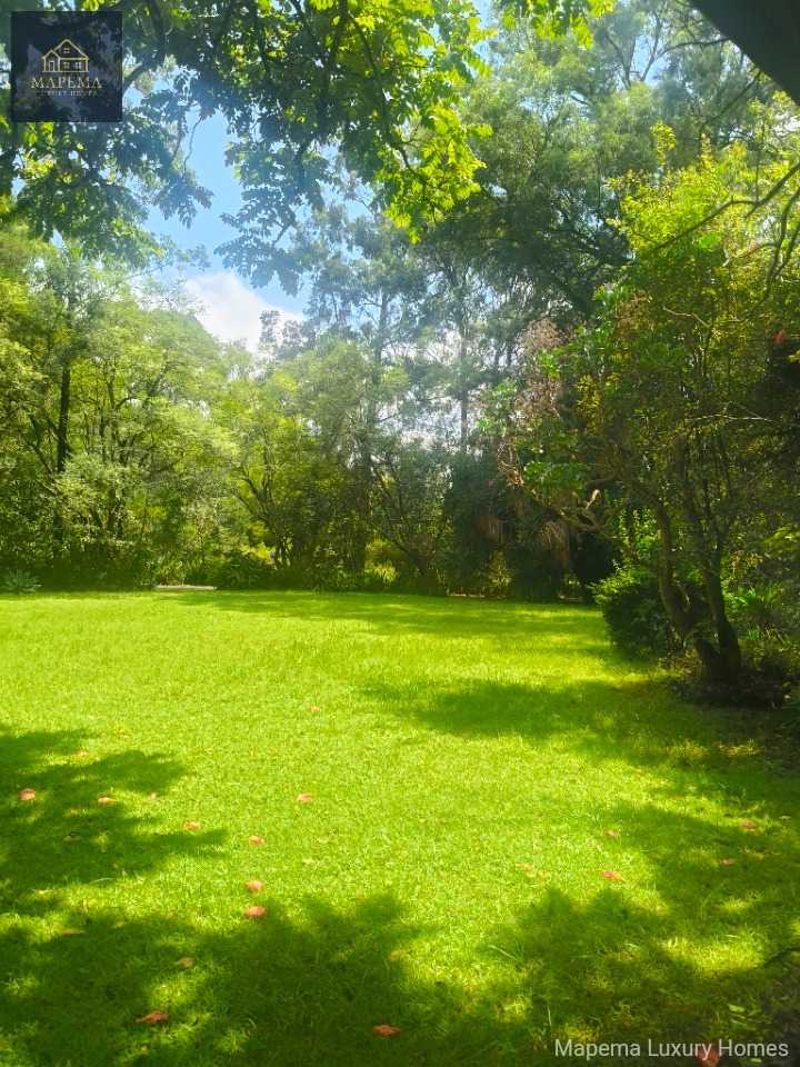 MAPEMA LUXURY HOMES β PRIME 5-ACRE PARCEL FOR SALE IN KAREN, NAIROBI
