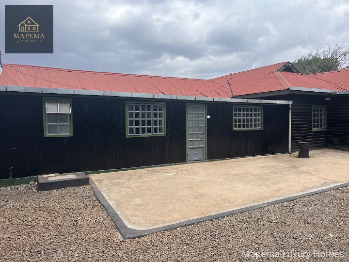MAPEMA LUXURY HOMES β 4 BEDROOM WOODEN HOUSE FOR RENT IN KAREN, MAGADI ROAD, NAIROBI, KENYA