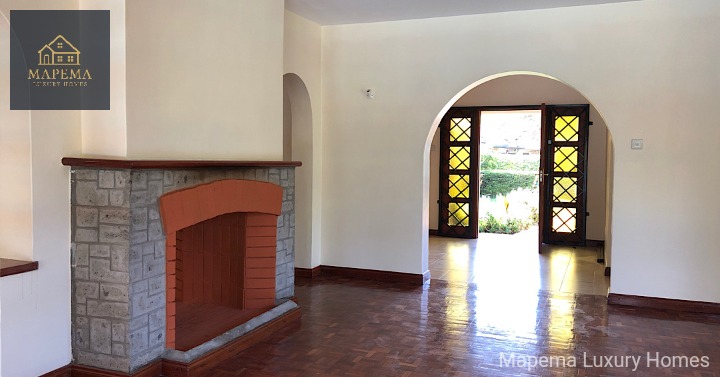 MAPEMA LUXURY HOMES β CHARMING 4 BEDROOM HOUSE WITH SWIMMING POOL FOR RENT ON SILANGA ROAD, KAREN, NAIROBI, KENYA