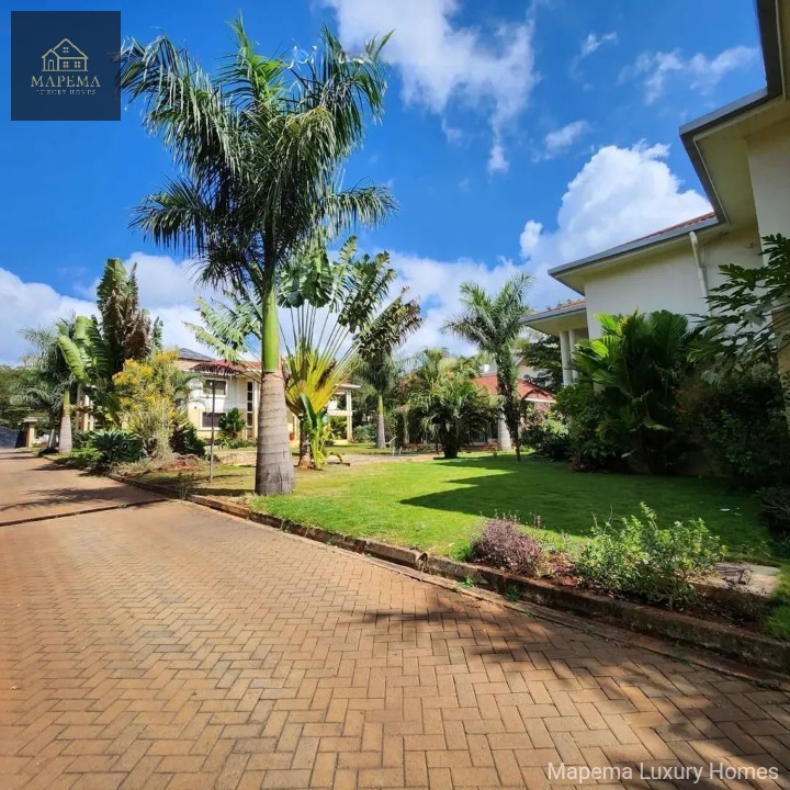 MAPEMA LUXURY HOMES β LUXURY 5 BEDROOM ALL ENSUITE VILLA FOR RENT ON ROYALE ROAD, KAREN, NAIROBI, KENYA