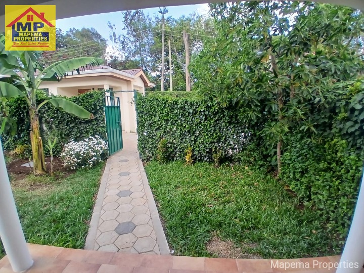 LUXURY 2-BEDROOM FULLY FURNISHED & SERVICED COTTAGE FOR RENT IN TREE LANE, KAREN