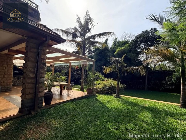 ELEGANT 5 BEDROOM FAMILY HOME FOR RENT IN WINDRIDGE ESTATE, KAREN