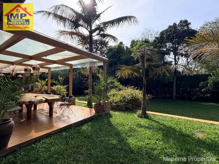 ELEGANT 5 BEDROOM FAMILY HOME FOR RENT IN WINDRIDGE ESTATE, KAREN