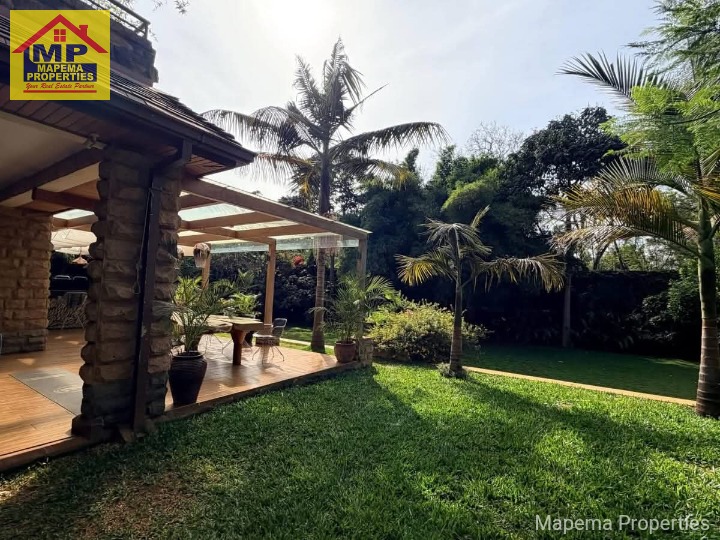 ELEGANT 5 BEDROOM FAMILY HOME FOR RENT IN WINDRIDGE ESTATE, KAREN